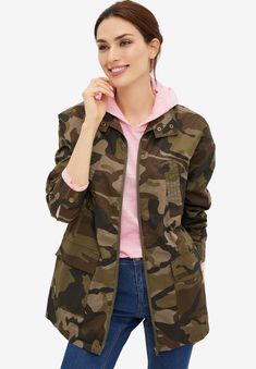 March into the weekend with this ever-cool camo utility jacket. This season-transitioning style pairs well with everything from denim to dresses. Stand Scandinavian Lifestyle, Camo Outfits, 10 March, Womens Camo, Plus Size Coats, Wool Blend Coat, Swimsuits For All, New Tops, Utility Jacket