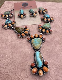 Incredible artistry by the Navajo artist Sheila Becenti. Royston Turquoise and Orange Spiny Necklace set. Necklace is a total of 28 inches long and is adjustable. Matching earrings at 1 1/4 inch long post earrings. Piece is Signed by the artist and stamped Sterling. 7/15/22 Earrings Piece, Squash Blossom Jewelry, Taos Art, Turquoise Stone Jewelry, Silver Jewlery, Navajo Pearls, Turquoise Jewelry Native American, Vintage Cowgirl, Bridesmaid Gifts Jewelry