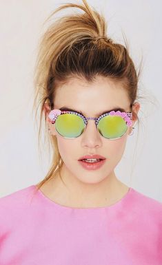 Shady Lady, The Zoe Report, Everything Pink, Classy And Fabulous, Mirrored Sunglasses Women, Eyewear Accessories, Fashion Set, Pink And Green