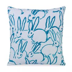 Custom-tailored pillow in designer Hunt Slonem's Lee Jofa Groundworks Bunny Hutch linen. This adorable designer pillow, featuring a herd of turquoise bunnies printed throughout with long ears and stylish whiskers. Painted Bunny, Bunny Hutch, Pillow Mixing, Turquoise Cushions, Turquoise Pillows, Bunny Blue, Hunt Slonem, Blue Cushion Covers, Floral Cushion Covers