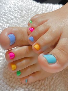 Simple Toe Nails, Kids Nail Designs, Unghie Nail Art, Gel Toe Nails, Toe Nail Color, Pretty Toe Nails, Cute Toe Nails, Summer Toe Nails, Summery Nails