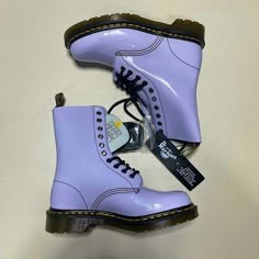 Dr Martens Jadon White, Doc Martens Women, Jadon Boots, Doc Martens Style, Military Combat Boots, Shoes Heels Classy, Lace Up Combat Boots, Leather Lace Up Boots, Khalid