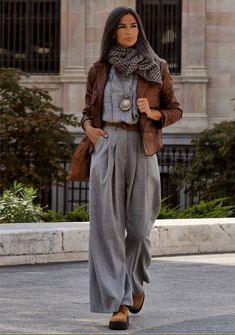 Gray Outfit, Look Boho Chic, Mode Casual, Look Fashion, Classy Outfits, Autumn Winter Fashion