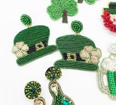 St Patricks Day Jewelry, Champagne Earrings, St Paddys, St Paddys Day, Paddys Day, St Paddy, Beer Mugs, Ear Rings, Green Earrings