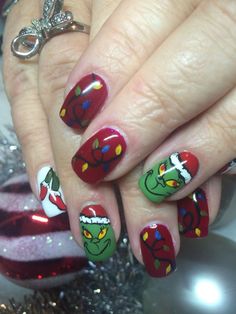 Grinch Christmas Nails, Grinch Nails, Halloween Acrylic Nails, Merry Grinchmas, Holiday Nail Art, Beautiful Nail Designs