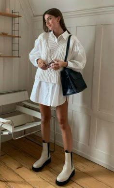 Vest Knit, Vest Pattern, Preppy Outfit, Autumn Outfits, Mode Inspo, 가을 패션, Autumn Outfit, Knit Vest, Mode Inspiration