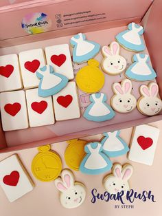 Alice In Wonderland Disney Cookies - Sugar Rush by Steph Alice Wonderland Bakery, Cookie Gift Boxes, Fantasy Cartoon, Kids Tea Party, Theme Cookies, Crazy Cookies, Buy Cookies, Bunny Cookies