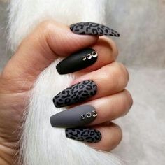 Grey Nail, Black Acrylic Nails, Nail Art Rhinestones