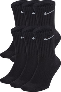 From playtime to game day, the Nike Everyday Crew Socks keep you going. They're powered by Dri-FIT technology and have cushioning underfoot to keep your feet comfy with every move. Fit & Design: Dri-FIT technology helps keep you dry and comfortable Midfoot arch band brings a supportive feel Targeted cushioning gives extra comfort 6 pairs per pack Machine wash Hair Twist Bun, Nike Crew Socks, Nike Socks, Fashion Tutorial, Running Socks, Black Socks, Nike Kids, Athletic Socks, Nike Store