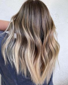 Blonde On Brown Hair Balayage, Balayage On Long Hair, Short Hair Highlights, Blonde Hair Shades, Low Maintenance Hair, Brown Hair Balayage, Hair Game, Beautiful Long Hair, Long Hair Cuts