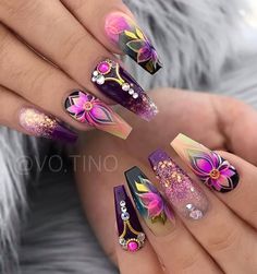 Acrylic Coffin Nails, Nail Design Glitter, Nails Design Ideas, Acrylic Coffin, Beautiful Nail Designs, Coffin Nails Designs, Bling Nails, Cute Nail Designs