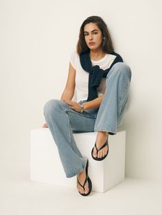 Show some foot. Shop the Jessie Thong Sandal from Reformation, a flat thong sandal with a padded footbed for extra comfort. Runs true to size. Thong Sandals Outfit, Flops Outfit, Runway Outfits, Sandals Outfit, Deep Winter, Swimwear Dress, Vintage Inspired Dresses, Tee Outfit, Long Shorts