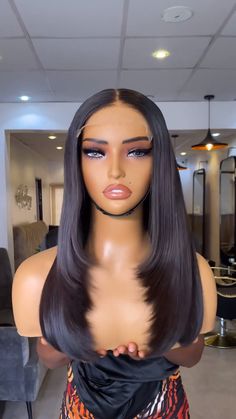 16 Inches Natural coloured Bonestraight Bob with layered cut like a bang and a 5x5 HD Closure 300 Grams, the bone straight texture is sleek and smooth, perfect for that beautiful and classy look, this wig is all about that volume and thickness. With 300 grams of hair, Plus, it's super soft and you can style it however you want with proper hair maintenance and straightening with an heat protectant and hair straightener before use. No worries about shedding or tangles Layered Straight Hair, Feed In Braids Hairstyles, Layered Cut, Straight Bangs, Layered Bob Hairstyles, Heat Protectant, Hair Vendor, Women's Wigs, Beautiful Wigs