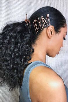 35 Graduation Hairstyles To Pair With Your Cap And Look Great Graduation Hairstyles With Cap, Afro Ponytail, Graduation Hairstyles, Braided Ponytail Hairstyles, Hair Idea, Hair Ponytail Styles, Low Ponytail, Ponytail Styles, Crown Hairstyles