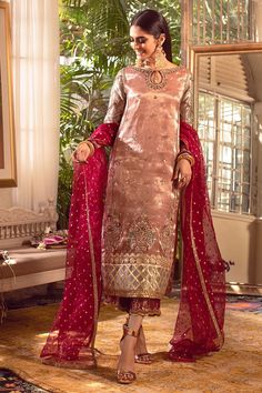 Trouser Shirt for Wedding Party in Rose Gold Color with Magnificent Look emblazoned with beautiful embroidery, dabka and sequins. This dress is unique in style and have classy look and perfect choice for traditional wedding party. Shirt: Long shirt for wedding party in rose gold color is embellished with silk thread miniature details and further adorned with hand embroidery and lace embellishments. Neckline is decor with silk thread motifs on hemline and with full sleeves. Fabric used for shirt Rose Gold Fabric, Deep Maroon, Organza Dupatta, How To Iron Clothes, Gold Fabric, Silk Thread, Rose Gold Color, Pakistani Fashion, How To Look Classy