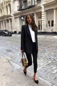 Lawyer Fashion, Millennials Fashion, Woman In Black, Entrepreneur Fashion, Summer Work Outfits, Looks Black, Work Wear Women, Black Women Fashion, Casual Work Outfits