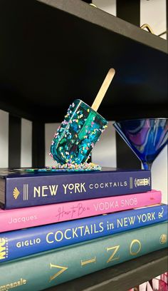 #popart #popsicle #betsyenzensberger #sprinklepop #aquapop #originalmeltingpops #instaart Melting Popsicle, Popsicle Art, Pop Art Design, My Signature, Super Sweet, Blue Ink, Bits And Bobs, Resin Art, Aqua Blue