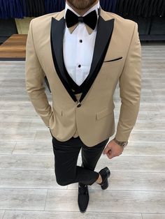 Forenza Royal Slim Fit Gold Tuxedo | BOJONI Suit For Men Wedding, Gold Tuxedo, Men Suits Wedding, Bow Tie Suit, Prom Suits For Men, Suit Man, Fitted Prom Dresses, Suits Prom, Best Blazer