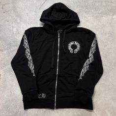 Chrome Hearts Hoodie Size M Brand new Condition with Tags. Ship within 2 days. Size M Fits True to Size Chrome Hearts Zip Up, Chrome Hearts Jacket, Chrome Hearts Hoodie, Trending Streetwear, Hoodie Mockup, Streetwear Hoodie, Oversized Streetwear, Guys Clothing Styles, Mens Hoodies