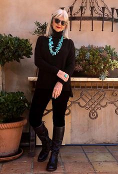 cindy hattersley in black with turquoise accessories Christmas Casual Outfit Ideas For Women, Outfit Ideas With Turquoise Jewelry, Rocker Chic Style Over 50, Nashville Outfits Over 50, Over 50 Fall Fashion 2024, Fall Over 50 For Women, What To Wear With Turquoise Jewelry, Cowboy Boot Outfits For Women Over 50, Over 50 Fashion 2024