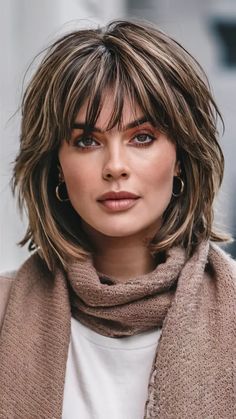 Discover the 25 top winter haircut trends for 2024-2025! From short pixies to long romantic waves, find trendy cuts for medium round faces, women, and more. Get inspired by beachy texture, layered bobs, and modern styles that are perfect for the winter season. Kitty Cut Hair 2024 Medium, Short Hair 2025 Trends Women, Medium Haircuts For Women Over 50, Kitty Haircut 2024, Hairstyles 2025 Trends, Trending Short Haircuts 2024, Haircut 2025 Trends Women, 2025 Haircuts For Women, 2025 Hair Trends For Women