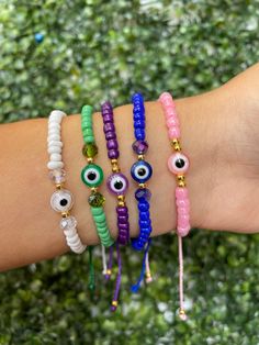 Handmade bracelet. Adjuastable  A simple bracelet for everyone. Evil Eye Beads Bracelet, Diy Charm Bracelet Ideas, Evil Eye Bracelet Ideas, Ojo Bracelets, Evil Eye Jewelry Bracelet, Mexican Bracelets, Evil Eye Beaded Bracelet, Marble Bracelet, Zodiac Bracelet