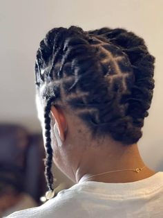 Dreadlock Hairstyles For Short Hair, Shoulder Length Dreadlocks, Spider Braids, Dorothy Hair, Hair Styles For Ladies, Small Dreads, Loc Ideas