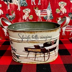 Christmas Farmhouse Bucket with holiday design. Christmas Buckets, Xmas Labels, Christmas Farmhouse, Christmas Arrangements, Christmas Tree Farm, Tree Farms, Christmas Box, Farmhouse Christmas, Buckets