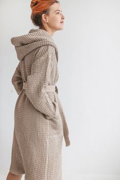 "Hooded long organic linen & cotton waffle robe for women and men. So cozy and soft, absorbent water Turkish robe. A handmade plus size bathrobe has pockets, waist tie and a hood, which is very convenient. A spa robe is made from a linen-cotton blend that comes in a puffy waffle weave. DETAILS: ♥ Turkish style robe ♥ Two side pockets, waist tie, hooded ♥ Water absorbent ♥ Breathable and natural organic linen and cotton fabric blend ♥ Perfect for everyday use! ♥ Custom length or custom measur Mens Bathrobe, Linen Bathrobe, Robe For Women, Robe Women, Linen Robe, Bathrobe Men, Turkish Fashion, Womens Robes, Organic Linens