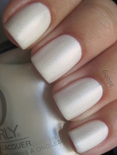 Orly - Au Champagne, love the white matte, looks like snow! Pearl White Nails, Nails Matte, Nude Nail Polish, Nails Tumblr, White Nail Polish, Pearl Nails, White Nail, Manicure Y Pedicure, Manicure E Pedicure