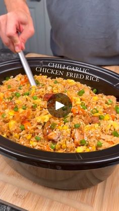 1.1M views · 3.6K reactions | Chili Garlic Chicken Fried Rice 

Stealth Health Slow Cooker Meal Prep Series, Episode 11

Per serving (makes 10):
575 Calories
43g Protein
67g Carbs
16g Fat

Ingredients:
48oz chicken thighs, sliced in half
4 tablespoons chili garlic sauce 
2 tablespoons soy sauce
3 tablespoons honey (60g)
1 tablespoon rice vinegar
1 tablespoon minced ginger
Salt & pepper to taste 

High: 2-3 hours
OR
Low: 3-4 hours

“Fried” Rice Ingredients/Method:

1400g day-old cooked rice (600g dry/uncooked weight)
4 tablespoons soy sauce
2 tablespoons fish sauce
3 tablespoons honey 
2 tablespoons rice vinegar
2 tablespoons toasted sesame oil

600g mixed frozen veggies of choice

400g egg whites 
6 eggs

Add when mixing with chicken:
2 tablespoons toasted sesame oil
Chopped green onions Chili Garlic Chicken Fried Rice Crockpot, Chili Garlic Chicken Fried Rice, Chicken And Rice Lunch Prep, Healthy Garlic Chicken, Chili Garlic Chicken, Garlic Chicken Slow Cooker, Stealth Health, Slow Cooker Meal Prep, Slow Cooker Meal