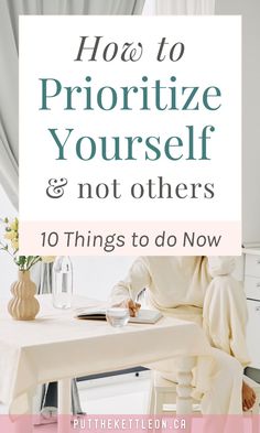 Learn how to make yourself a priority with these 10 things you can do to put yourself first. Whether you're a mom or a woman in any relationship people who put themselves first and prioritize self care are happier and better able to help others. Prioritize yourself starting today. How To Start Living For Yourself, Things To Learn About Yourself, How To Put Yourself First Tips, How To Make People Happy, How To Focus On Yourself And Not Others, How To Make Time For Yourself, How To Make Yourself A Priority, How To Put Yourself Out There, How To Put Myself First