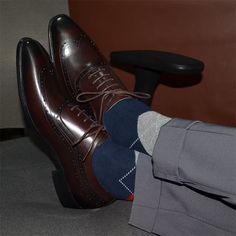 These sophisticated lace-up dress shoes, crafted from cow leather and featuring a pigskin lining, offer a refined look for any formal or professional occasion. Leather Brogues, Oxford Dress Shoes, Wingtip Oxford, Brogue Shoes, Papua New Guinea, Pitcairn Islands, Guinea Bissau, Cow Leather, Dark Brown