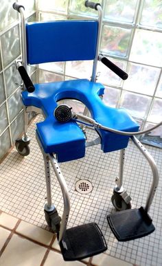 GO-ANYWHERE COMMODE 'N SHOWER CHAIR (CS) Wheelchair Bath Accessories, Handicapped Bathroom Accessories, Wheelchair Accessible Furniture, Furniture For Elderly People, Behindertengerechtes Bad, Shower Chairs For Elderly, Shower Commode Chair, Elderly Products, Shower Chairs