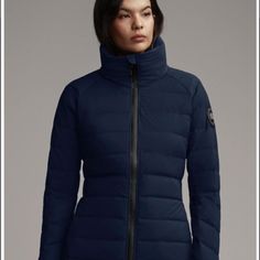 Canada Goose Women's Hybridge Cw Down Jacket Black Label Atlantic Navy Xs Please Know Your Size!!! Fitted Long Sleeve Puffer Jacket For Work, Canada Goose Rossclair Parka, Canada Goose Victoria Parka, Canada Goose Trillium Parka, Canada Goose Parka, Canada Goose Women, Black Parka, Hooded Parka, Down Parka