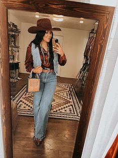 Brianna Purvis's Amazon Page Western Skirt Outfits, Plus Size Western Outfits Woman, Cowboy Outfits For Women, Country Chic Outfits, Western Wear Outfits