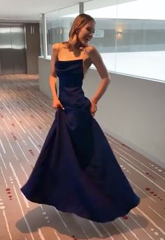 PE-CHUU – Gemeli Power Ball Dresses Australia, Australian Formal Dresses, Navy Formal Dresses, Australian Formal, Blue Gowns, Navy Formal Dress, Navy Blue Prom Dress, Strapless Formal Dress, Formal Dresses Australia