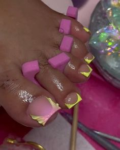 The Nail Babe on Instagram: "Pretty Pedi🍧 By: @slaymeslim✨ • • • • ❤️‍🔥💅🏽Follow @thenailbabeuk for more nail inspiration💅🏽❤️‍🔥  #pedicure👣 #creativenails #auranails #trendnails #frenchtipnails #nailinspo #tropicalnails #nailsonfleek #acrylictoes #prettynails #nailsnailsnails #thenailbabeuk #thenailbabe" Acrylic Nails Toes Art Designs, Toe Nail Designs Acrylic, Cute Acrylic Toe Designs, Acyrilics Toe Nails, Toe Design Ideas, Toes Acrylic Nails, Nails Toes Design, Acrylic Toes Designs, Toes Nail Designs