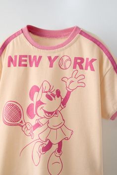 MINNIE MOUSE TENNIS © DISNEY T-SHIRT - Ecru | ZARA United Kingdom Kidswear Trends, Word Shirts, Minnie Mouse Shirts, Disney Print, Disney T Shirt, Birthday Gifts For Teens, Rene Magritte, Disney T, Jean Vest