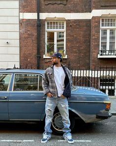 humroy on ig Vans Old Skool Outfit Men, Vans Old Skool Outfit, Checkered Vans Outfit, Guy Fits, New York Pictures, Mens Casual Outfits Summer, Men Photoshoot