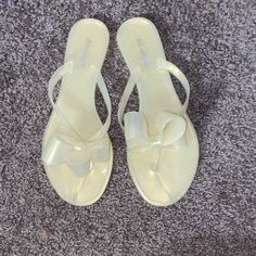 Pastel Yellow Sandals. Never Worn Yellow Slippers, Yellow Slides, Yellow Sandals, Pastel Yellow, Women's Shoes Sandals, Full Service, Shoes Sandals, Slippers, Fast Delivery