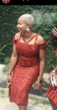 Short Owanbe Lace Dress, Short Gowns Lace Asoebi, Owanbe Styles For Lace Short Gown, Latest Short Gown Lace Asoebi Styles, Short Lace Styles Asoebi, Lace And Short African Dress, Short Lace Gown Styles Aso Ebi, Lace Dress Designs Classy, Lace Dress Styles Nigerian