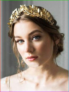 Classic vintage hairstyle ideas | Trendy hairstyle ideas | Hairstyle tutorial ideas Vintage Bride Hairstyles, Greek Hair, Dresses Hijab, Leaf Headpiece, Prom Hair Accessories, Headband Tiara, Wedding Headband, Wedding Hair Pieces