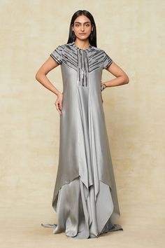 Steel grey handkerchief hem dress with metallic embellished yoke. - Aza Fashions Amit Aggarwal, Kaftan Kurta, Kaftan For Women, Basil Leaf, Kurta Patterns, Handkerchief Hem Dress, Handkerchief Dress, Handkerchief Hem, Indo Western