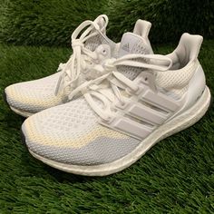 Gradient Colorway Ultra Boost 2.0 White/Clear Grey Triple Clima Og White Low-top Running Shoes With Boost Midsole, White Athleisure Sneakers With Boost Midsole, White Running Sneakers Athleisure Style, White Adidas Sneakers With Boost Midsole For Sports, White Lace-up Running Shoes With Air Cushioning, White Lace-up Running Shoes For Light Sports, White Training Sneakers With Boost Midsole, White Training Sneakers With Laces, White Running Shoes With Laces For Sports