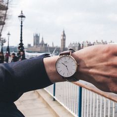 Dw Watch, Daniel Wellington Men, Spring Lookbook, Timeless Watches, Arm Jewelry, Mens Gear