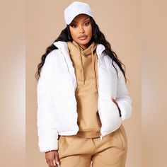 Puffer Jacket Zipper Front Hooded High Neck Pockets Shell: 100% Polyester Lining: 100% Polyester Padding: 100% Polyester Women S Never Worn Smoke Free And Pet Free Home Fashion Nova Jackets, Coats Fashion, Jacket Zipper, Puffer Jacket, Front Zipper, Fashion Nova, Puffer, High Neck, Jackets & Coats