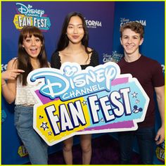 the cast of disney channel's fan fest poses for a photo