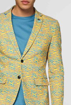 Like to revive the decade of standout looks: the ‘80s? Cool beans, so do we. We’ve designed this OppoSuits Deluxe blazer to bring back that old school big-hair-MTV-disco-vibe to your wardrobe. Made of high-quality stretchy cotton, you’ll be able to show off that funky retro style in a refined yet comfy way. This blazer comes with a detachable ‘VHS&Chill’ enamel pin. Christmas Blazer, Shirts For Teens Boys, Cool Beans, Halloween Suits, Blazer For Men, Christmas Suit, Suits Prom, Unisex Onesies, Dinner Jacket