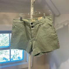 Nwt Universal Thread Vintage Midi Shorts, Size 32 Green Tinted Color With Raw Edges Two Button And Zipper Open And Closure Stretchy Material Midi Jeans, White Jean Shorts, Black Jean Shorts, Green Jeans, High Waisted Jean Shorts, Frayed Denim, Denim Cutoff Shorts, Universal Thread, Medium Wash Jeans